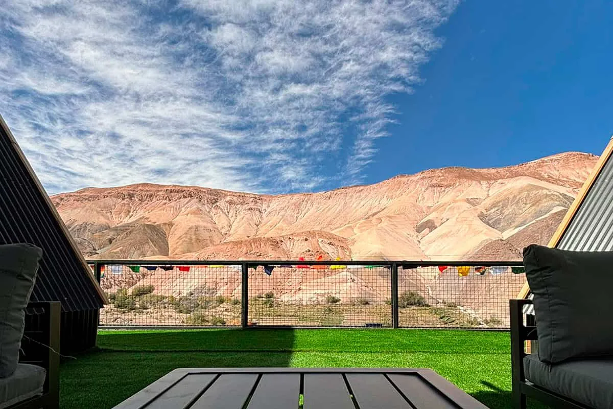 cabañas_alpinas_descanso_naturaleza_cultura_andina_interior_iquique